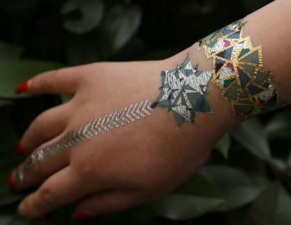 Tattoo bracelet et etoile turquoise