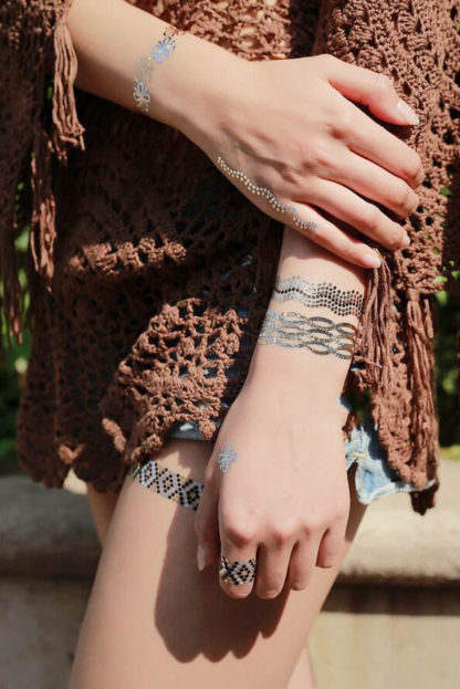 Tattoo bracelets type serpent